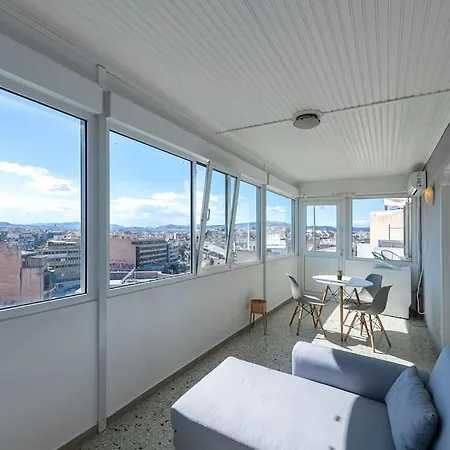 Penthouse Under Acropolis *